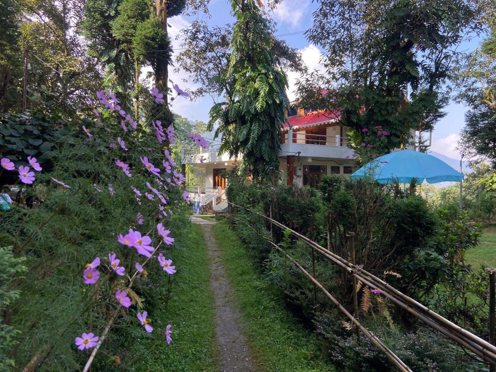 Magnolia Farmhouse And Homestay Дарджилинг Екстериор снимка